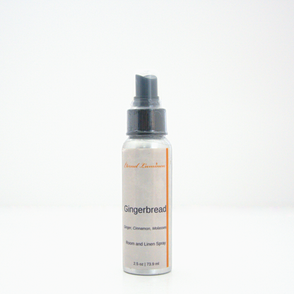 A 2.5oz Gingerbread room & linen spray sitting against a white background made by Eternel Luminen.